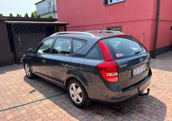 Kia Ceed cena 17600 przebieg: 254672, rok produkcji 2010 z Jastarnia małe 79